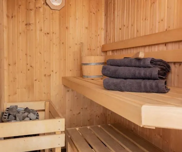 Haus Almkreek カプルーン