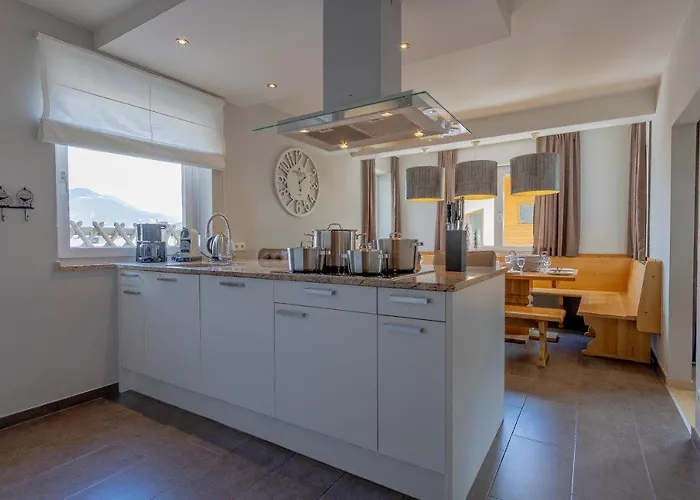 Haus Almkreek 아파트 카프룬