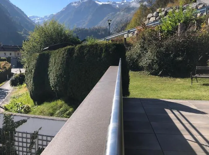 Haus Almkreek アパート